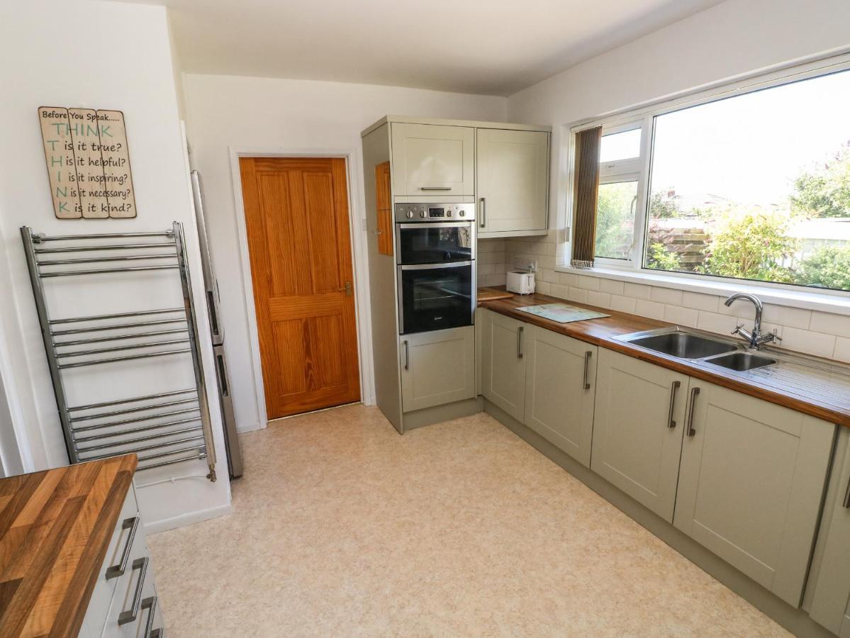 53 St Brides View Villa Haverfordwest Ngoại thất bức ảnh