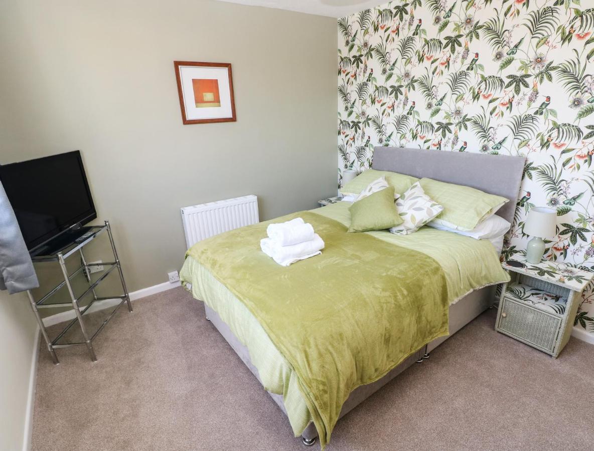 53 St Brides View Villa Haverfordwest Ngoại thất bức ảnh