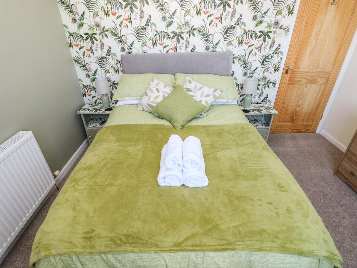 53 St Brides View Villa Haverfordwest Ngoại thất bức ảnh